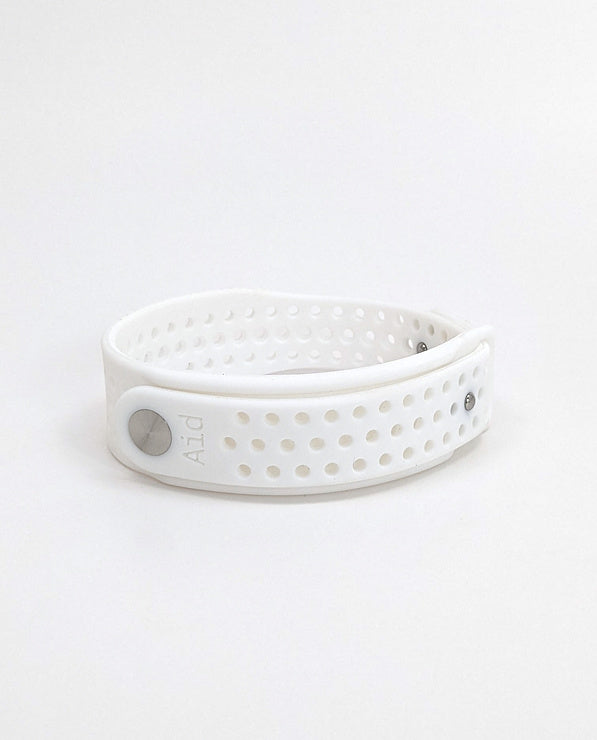 Aid Loop (White)