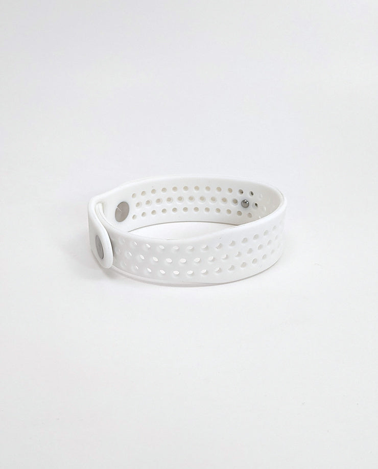 Aid Loop (White)